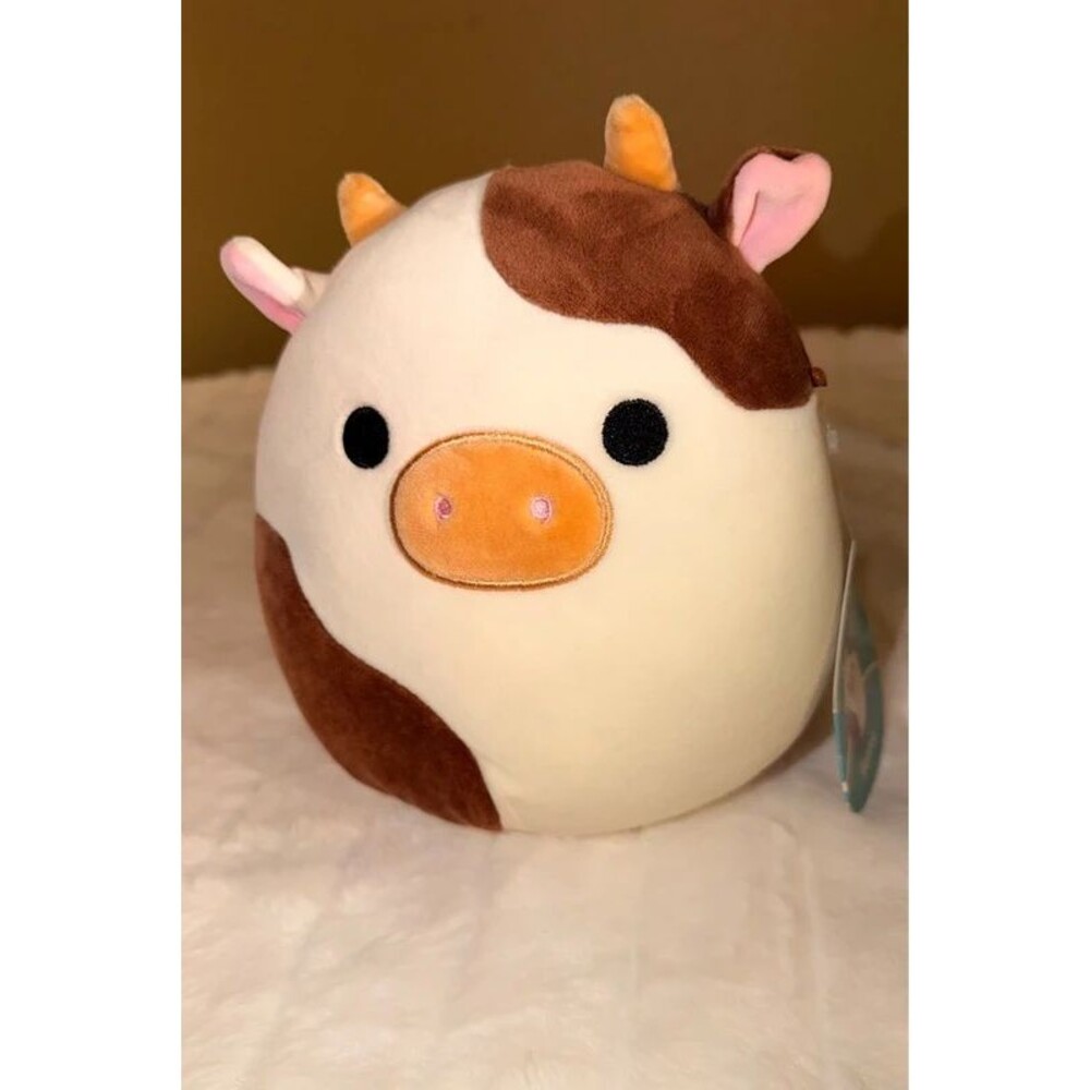 Ronnie the cow Squishmallow